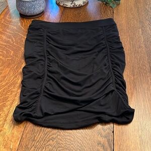 Athleta Rucched Skirt